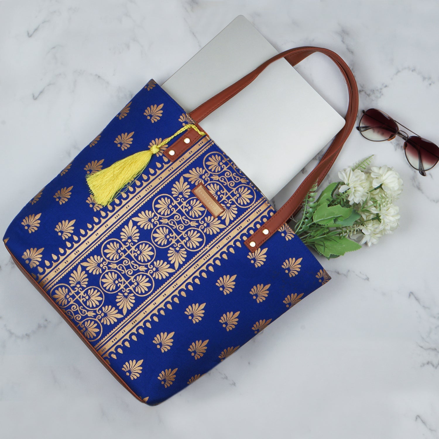 Yasmin-Printed Tote Bag